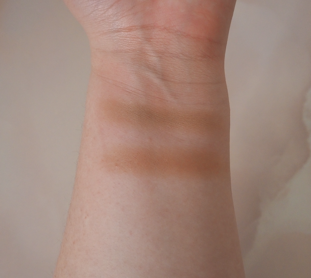 Victoria Beckham Beauty Matte Bronzing Brick swatches shade 02